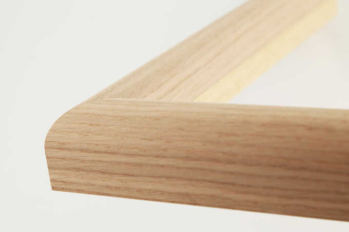 Angle et moulure arrondie du cadre Scandinave